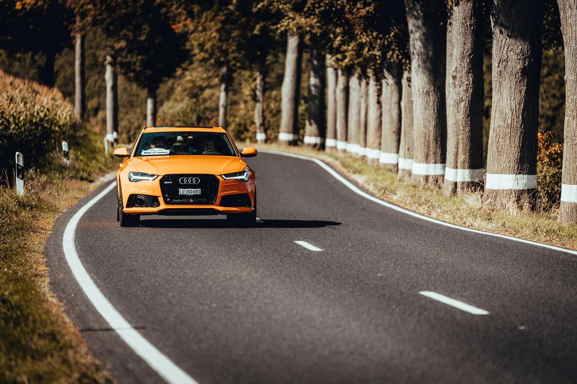 Yellow Audi RS6