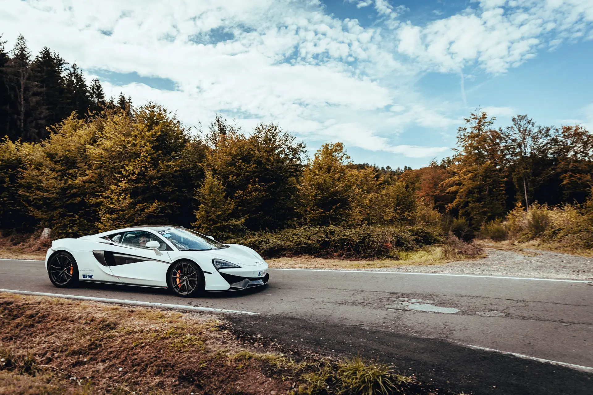 White Mclaren