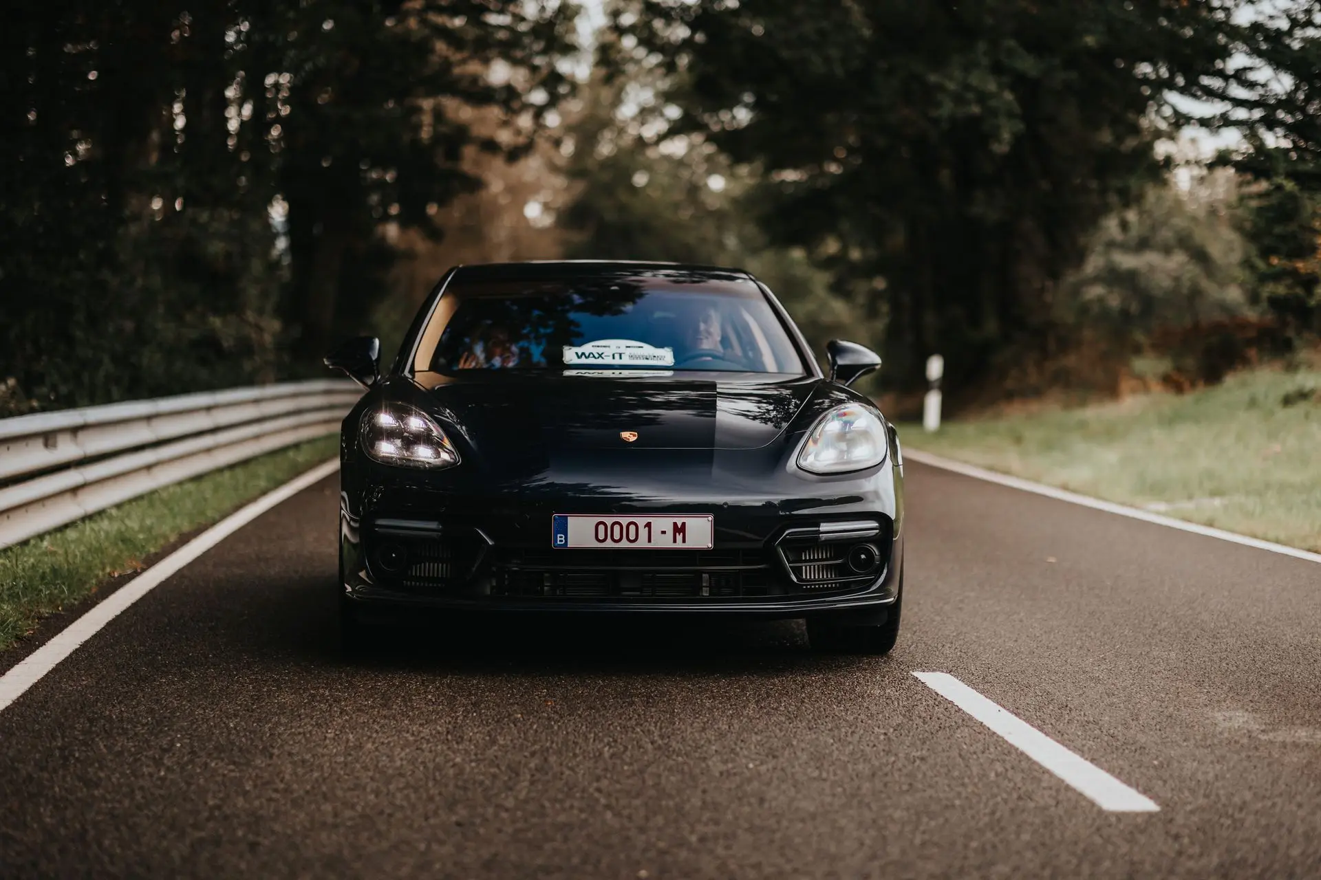 Black Porsche Panamera