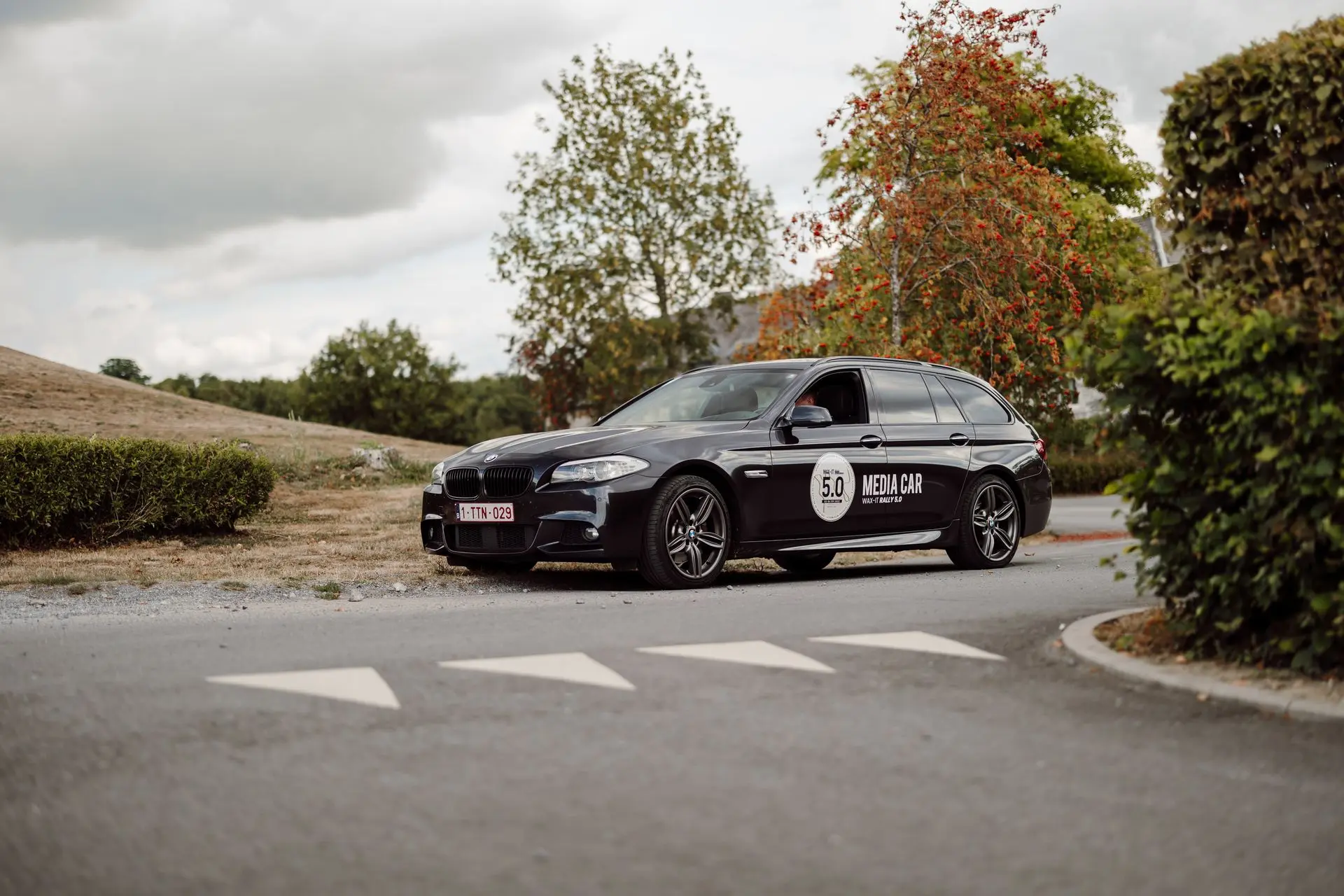 BMW 5 series media car